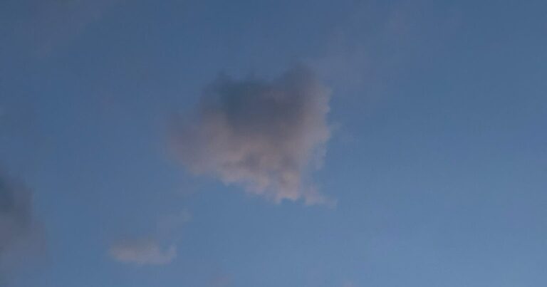 De wolk die bleef hangen